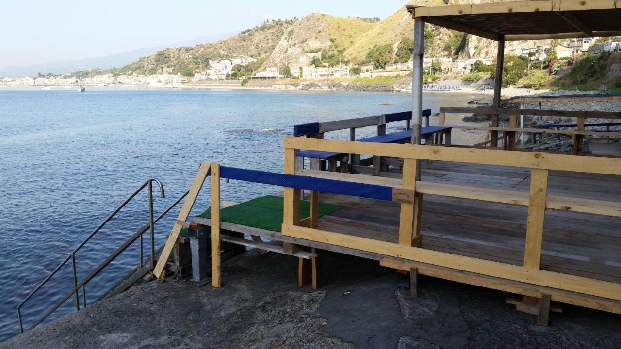 Taormina Holiday Apartment Екстер'єр фото